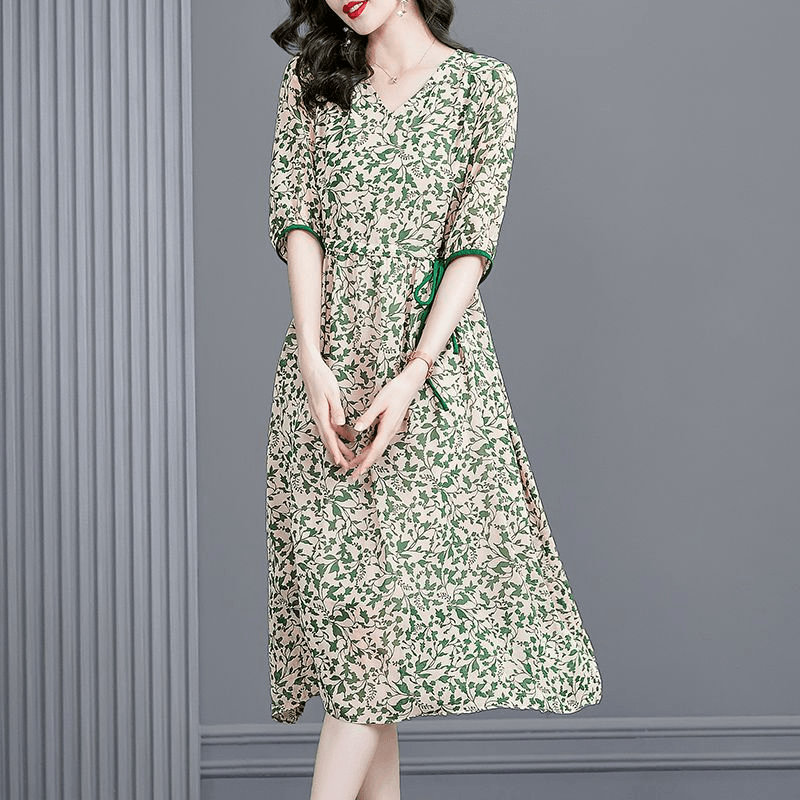 Vestido Floral Anastácia™ em Chiffon / O Vestido com Caimento Soltinho mais Elegante e Versátil de 2024!